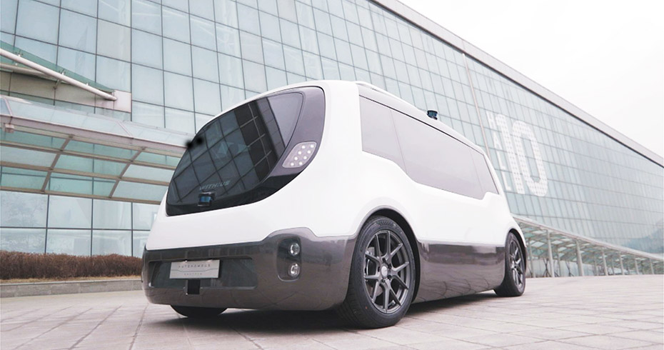 Unmanned Solution's Autonomous Shuttle WITH:US, equipped with Velodyne lidar sensors