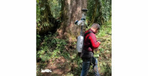 Research team using Velodyne Puck LITE lidar sensors to measure tallest tree in China